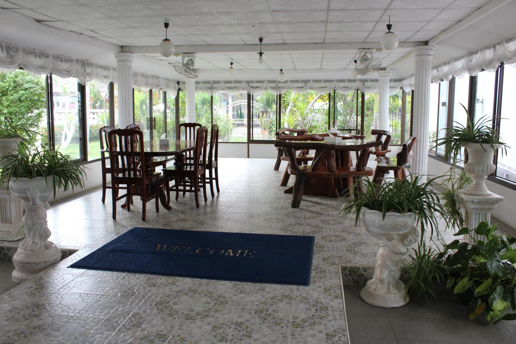 White Elephant Resort Сурин Екстериор снимка