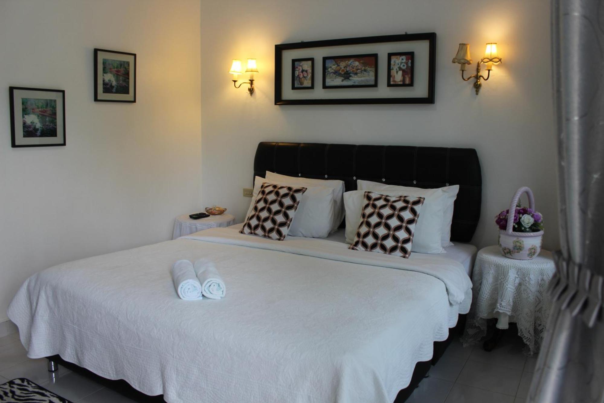 White Elephant Resort Сурин Екстериор снимка